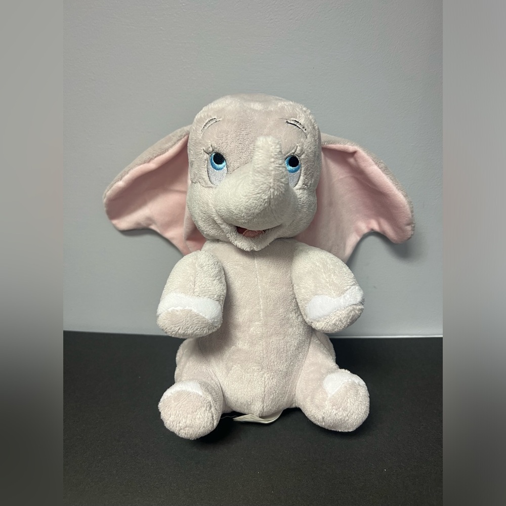 Disney- Parks, Disney Babies, Stuffed Animal-‎ Dumbo the Elephant, Pre-Owned